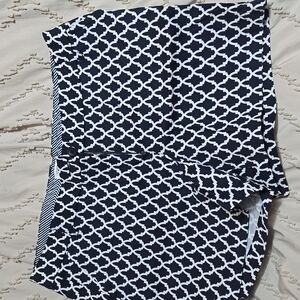 GUC Womens Crown and Ivy Shorts